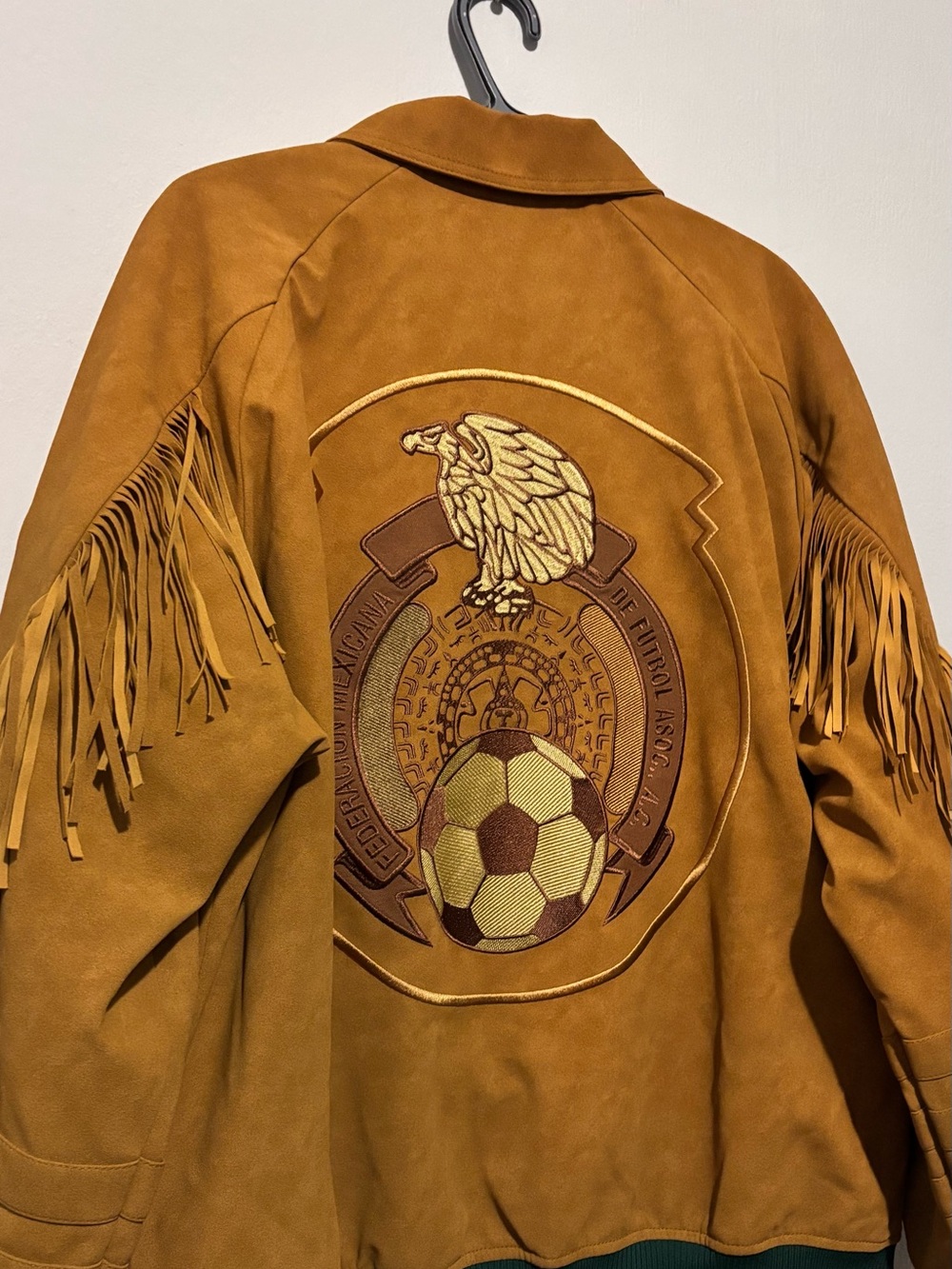 🔥 Rare Limited Edition Mexico Adidas Suede Jacket – Size L – Brand New! 🇲🇽✨ - Picture 7 of 7